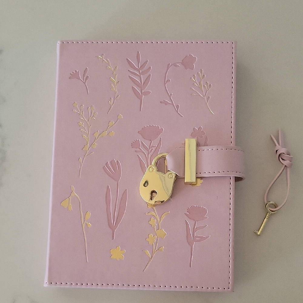 Nota Mauve Pink Floral Embossed Journal with Lock